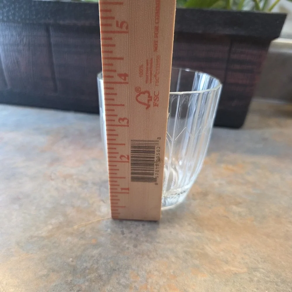 Crown Royal Vintage Whiskey Glass w/ Logo on Front 8 oz